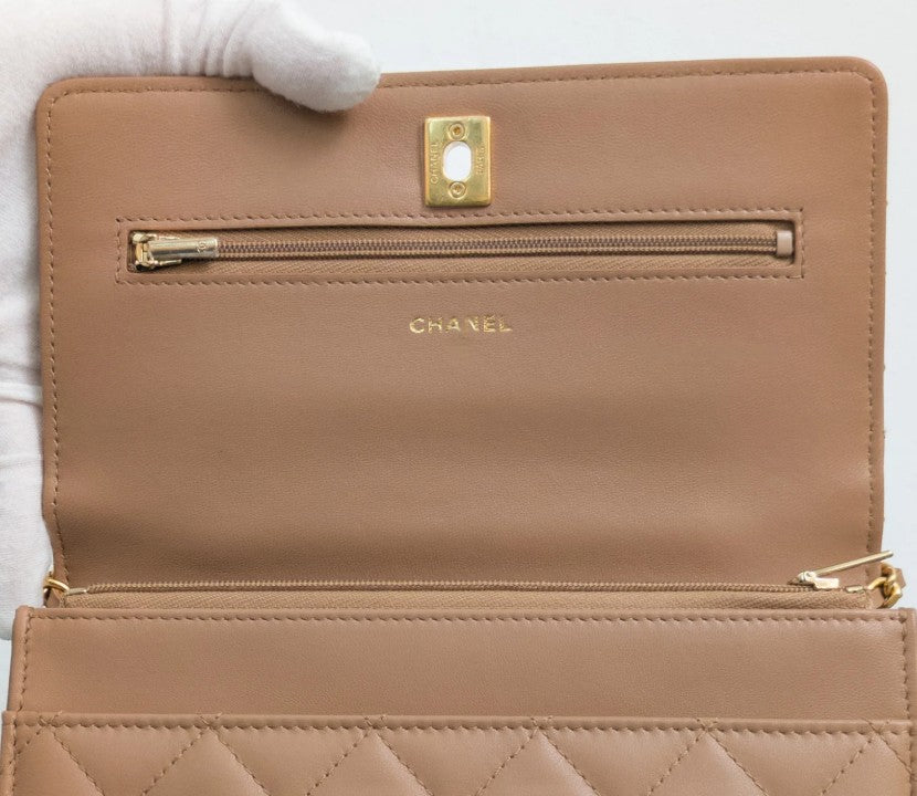 Torebka Chanel WOC z rączką 3B Dark Beige Lambskin/Gold