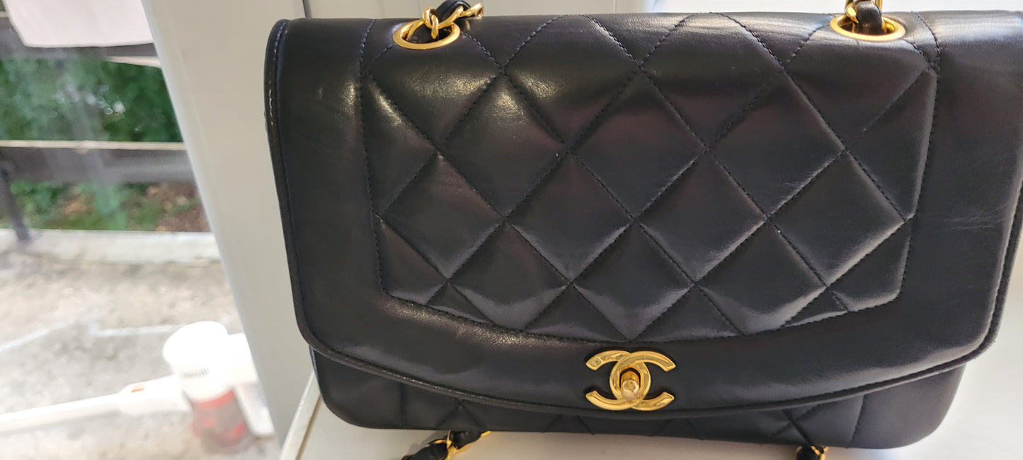 Torebka Chanel Diana small VINTAGE