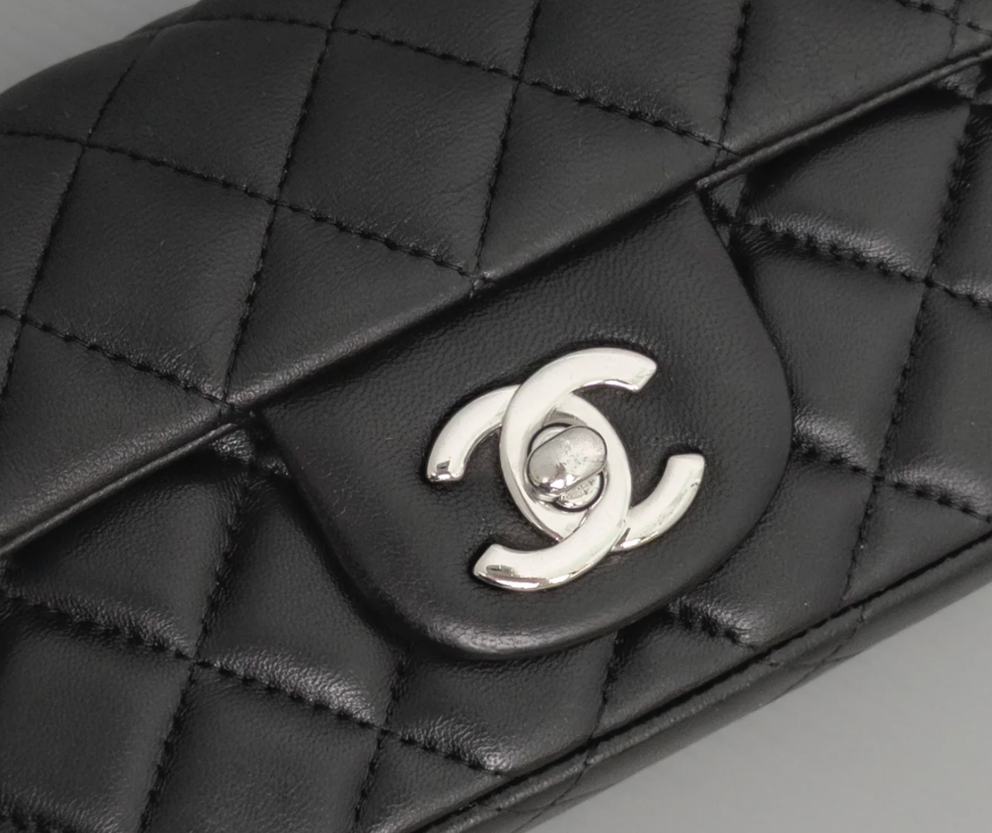 Torebka Chanel Mini Rectangle black lambskin/silver PERFECT