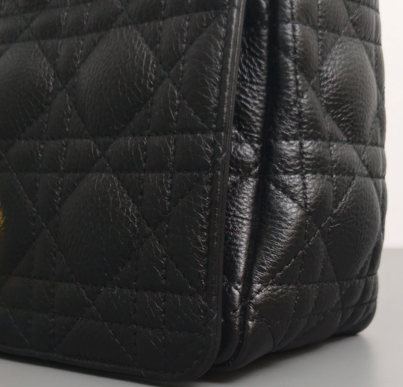 Torebka Dior Caro medium black/gold 2022 PERFECT