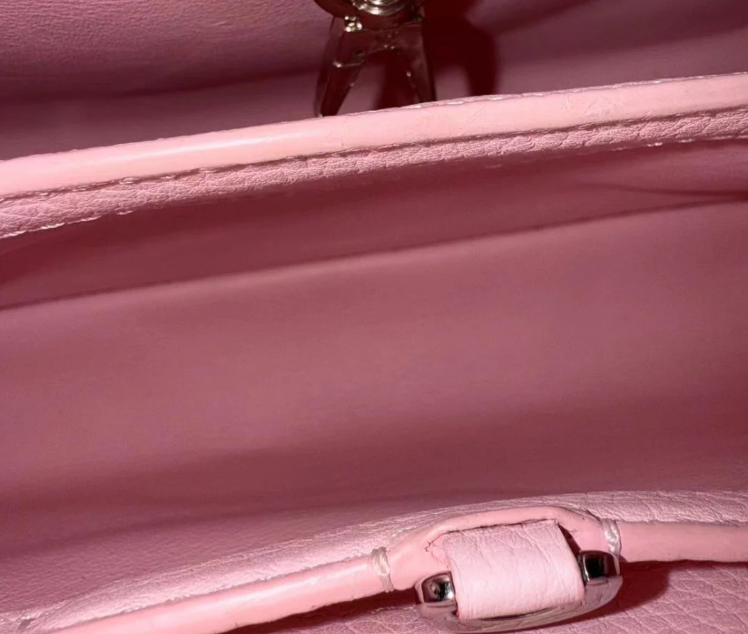 Torebka Louis Vuitton Capucines BB Taurillon Tri-Color