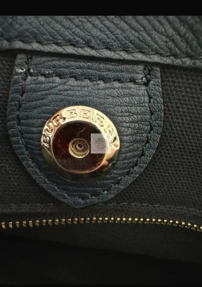 Torebka Burberry granat skóra z paskiem nowa