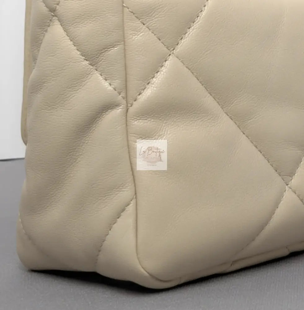 Torebka Chanel 19 small beż jak nowa 2021r