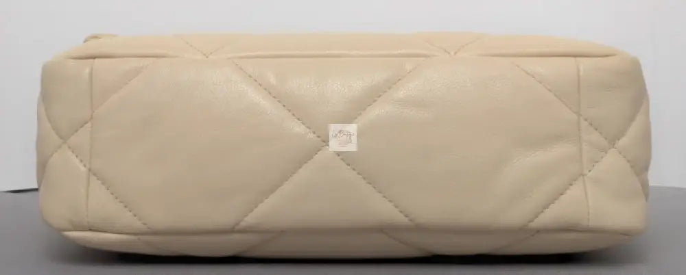 Torebka Chanel 19 small beż jak nowa 2021r