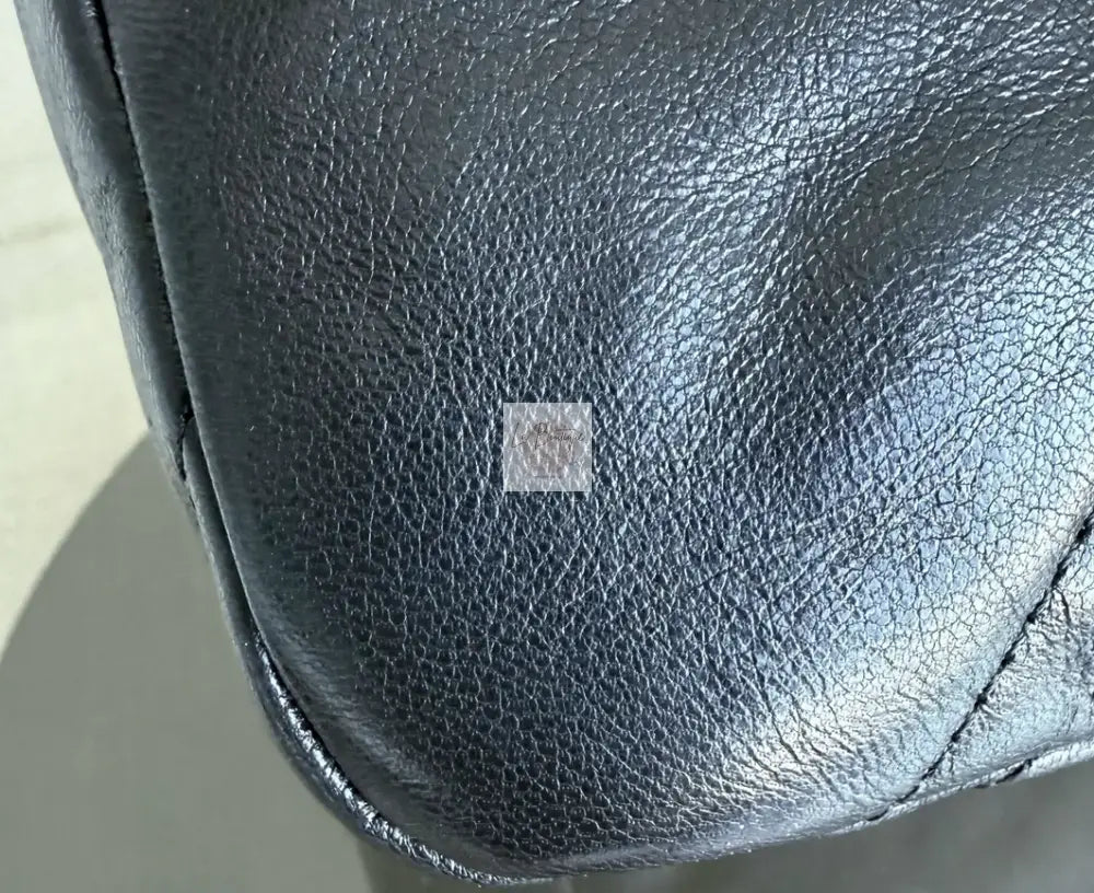 Torebka Chanel 19 small black/gold z rachunkiem