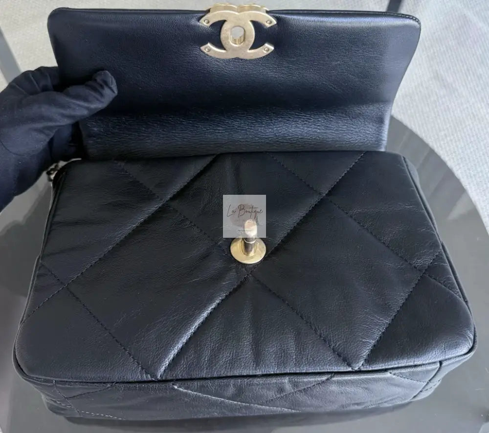 Torebka Chanel 19 small black/gold z rachunkiem