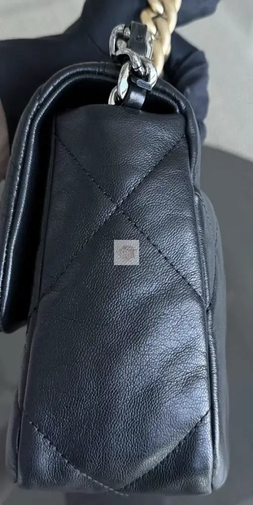 Torebka Chanel 19 small black/gold z rachunkiem