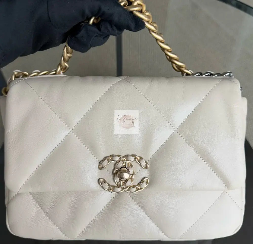 Torebka Chanel 19 small cream goatskin seria 30