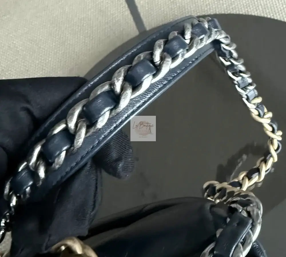 Torebka Chanel 19 small dark navy/gold hdw 2021 z rachunkiem