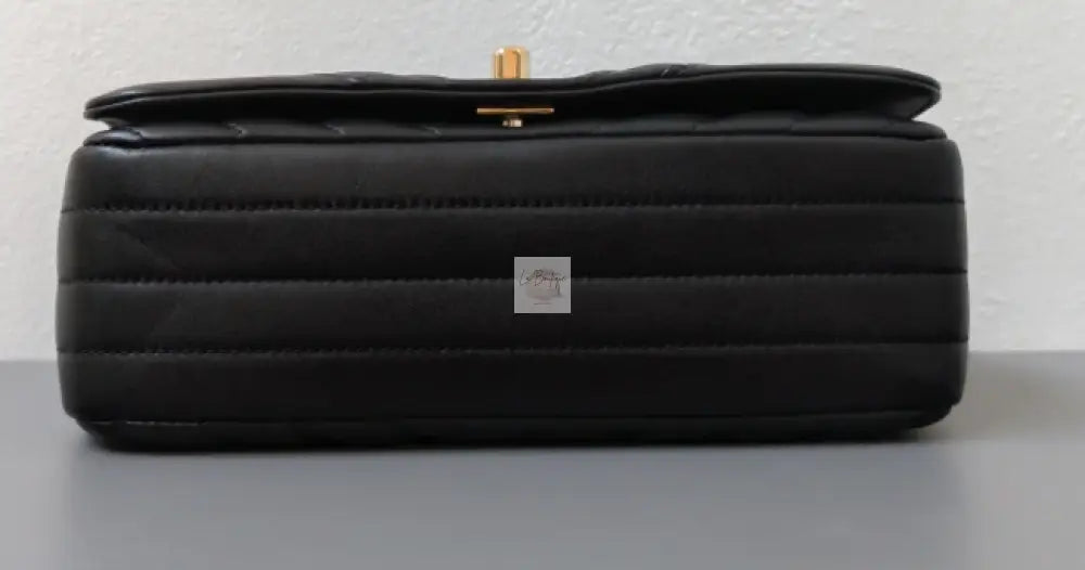 Torebka Chanel Chevron Mini | Black Lambskin Light Gold Hardware 2019 jak nowa