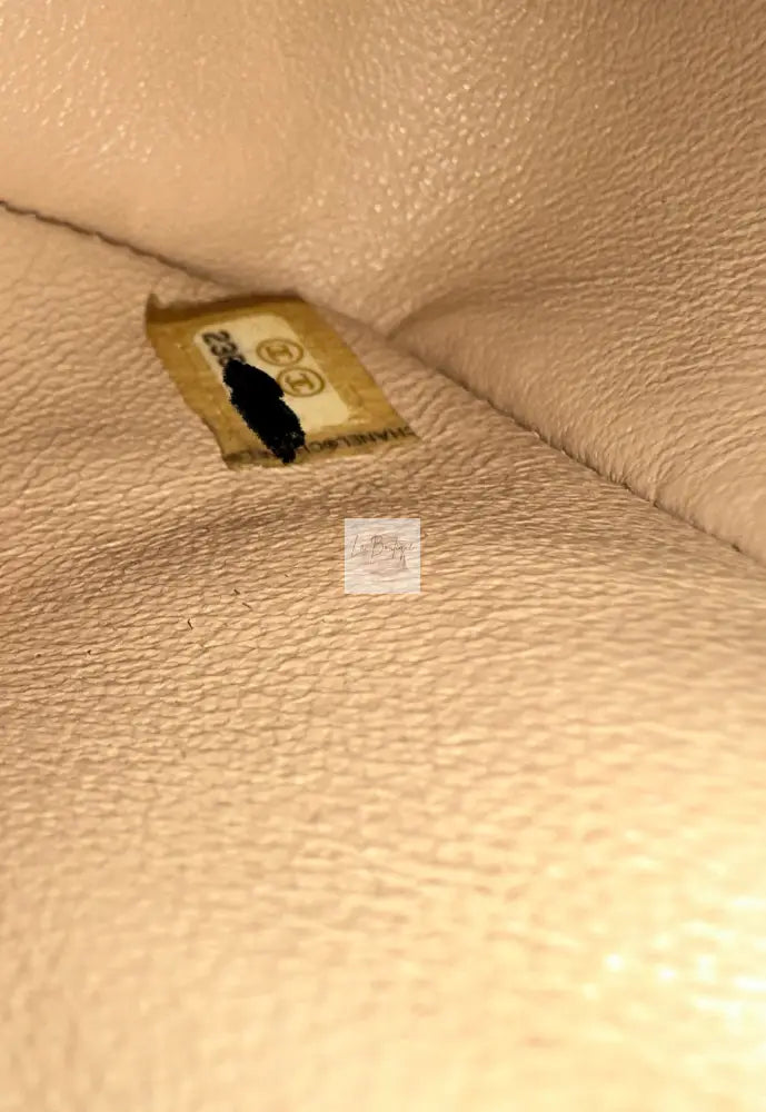 Torebka Chanel Classic Double Flap Lambskin Seria 23 Beige Medium