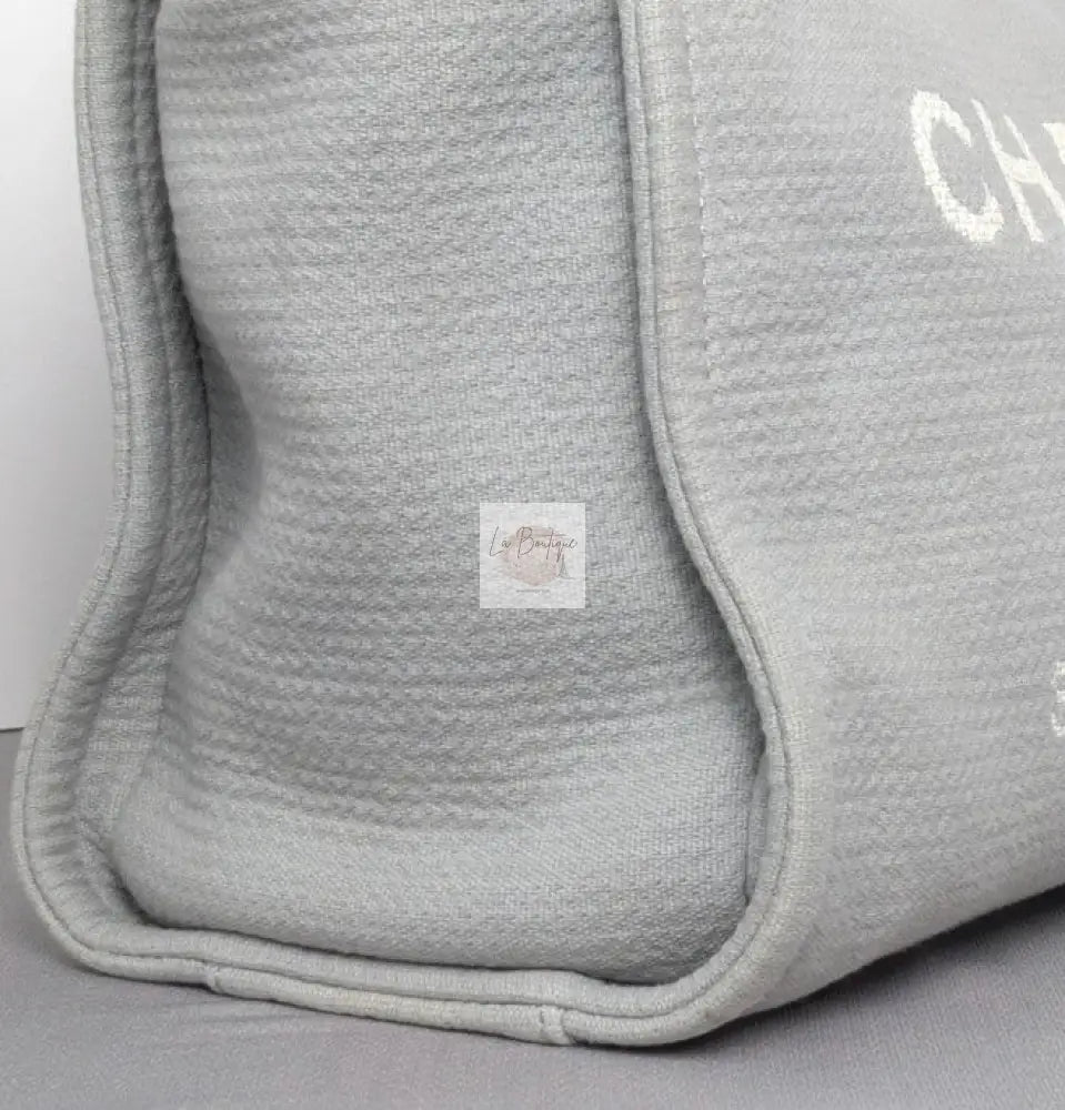 Torebka Chanel Deauville Shopping Tote 23B Grey Canvas/Light Gold