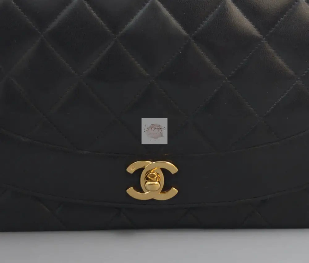Torebka Chanel Diana medium vintage 24k!