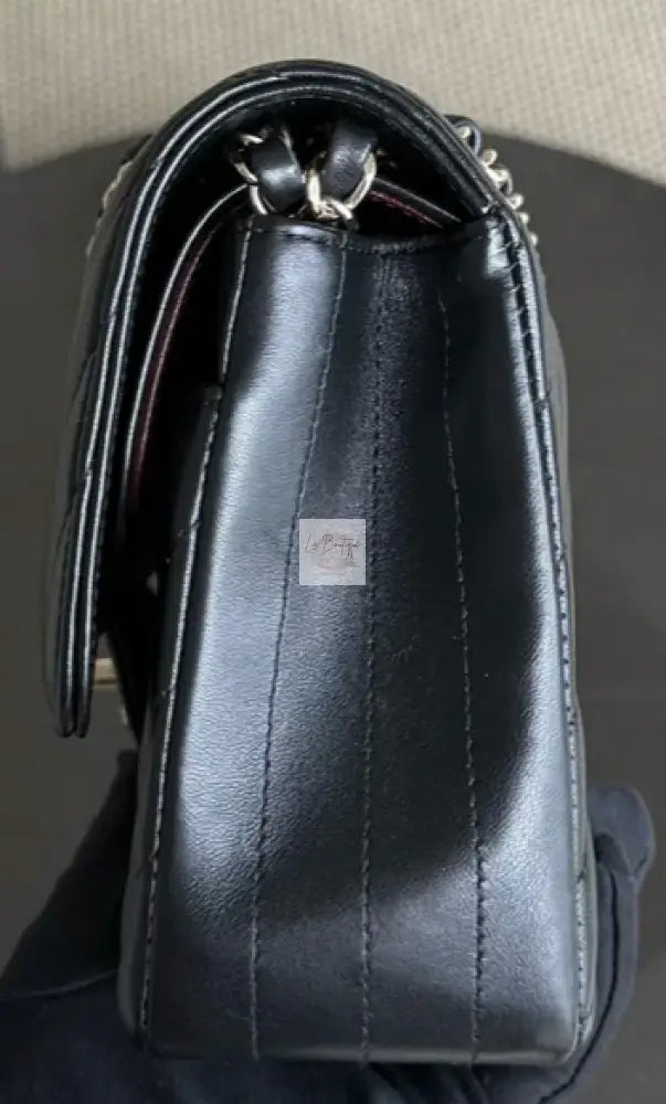 Torebka Chanel medium chevron lambskin black/light gold hdw NOWA 2019r.