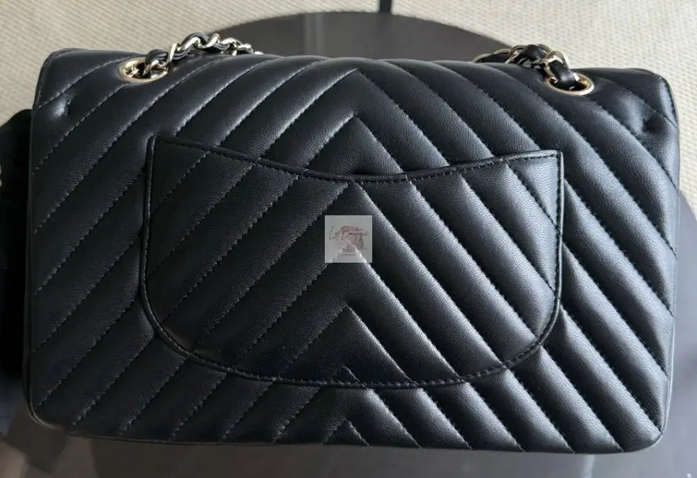 Torebka Chanel medium chevron lambskin black/light gold hdw NOWA 2019r.