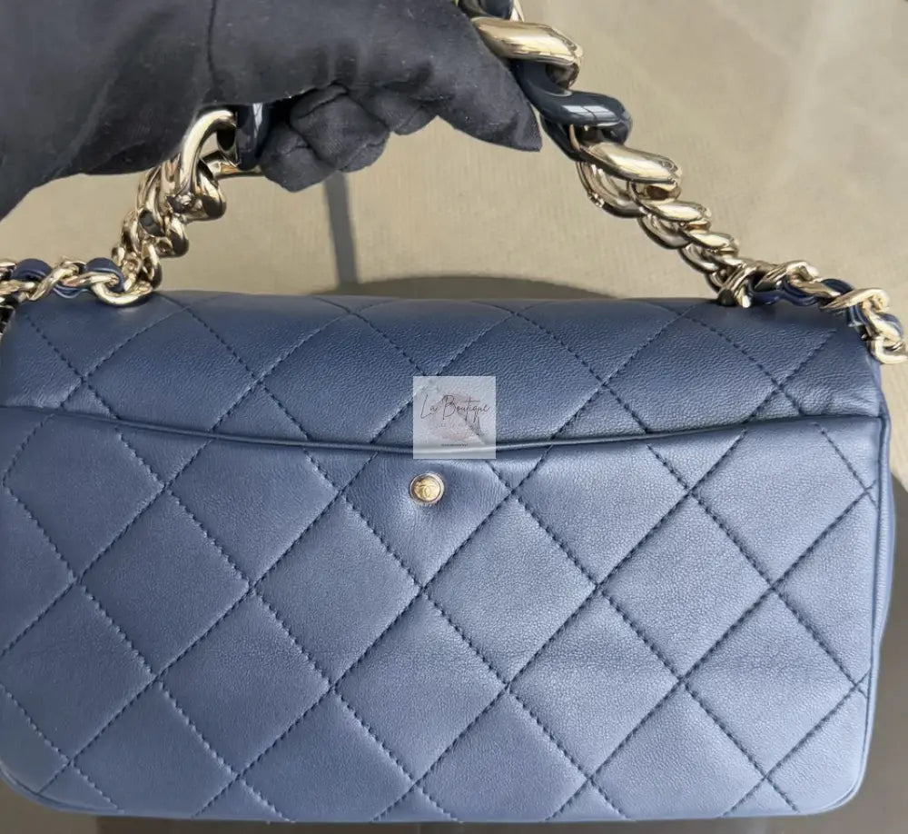 Torebka Chanel Resin Chain dark blue medium seria 29