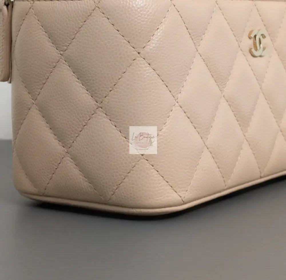 Torebka Chanel Vanity Bag with Chain Beige Caviar Light Gold Hardware 2021