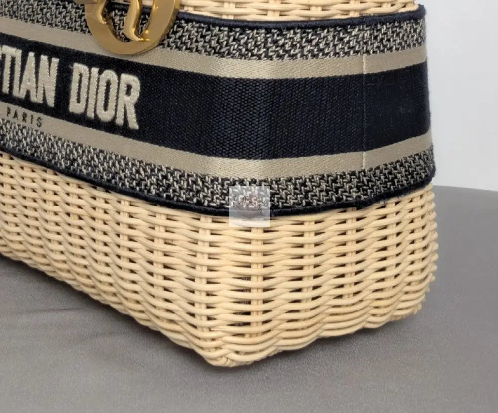 Torebka koszyk Lady Dior medium Blue Oblique Jacquard Natural Wicker/brushed gold
