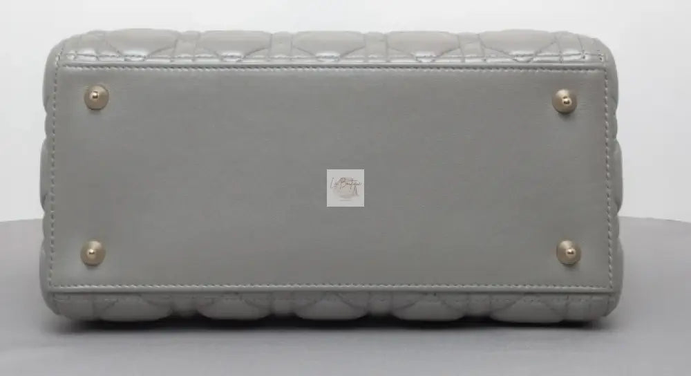 Torebka Lady Dior medium opal grey/light gold NOWA