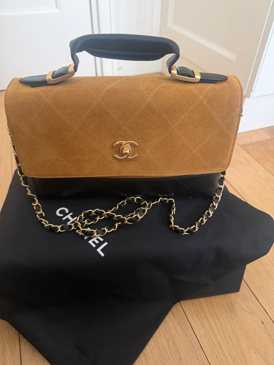 Torebka Chanel sezonal z klapką beige/black/gold New