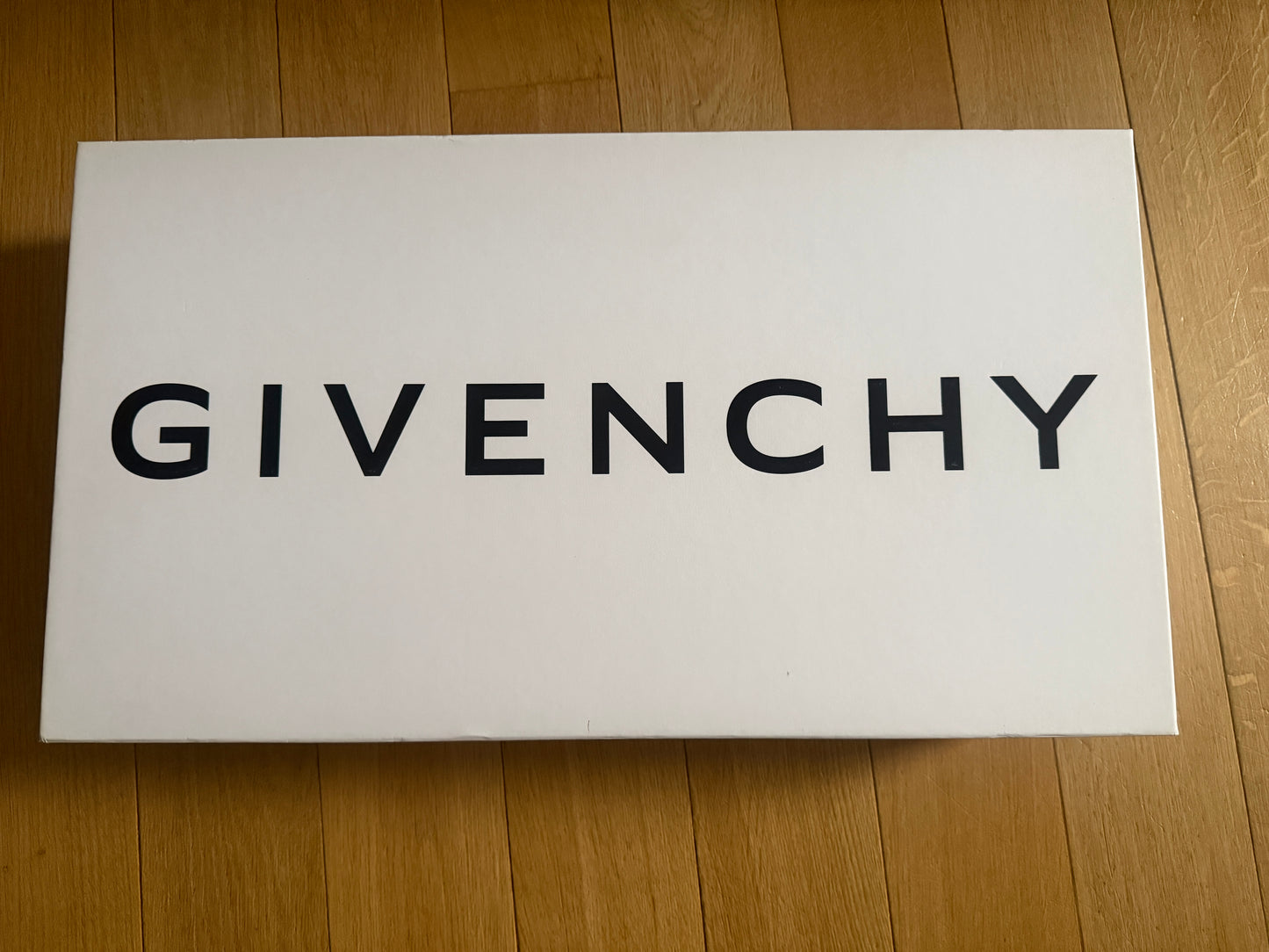 Kozaki Givenchy Shark Lock 38,5