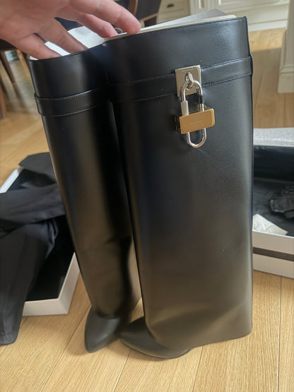 Kozaki Givenchy Shark Lock 38,5