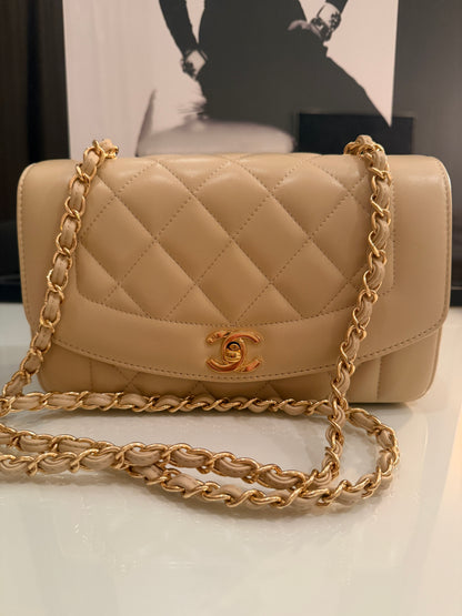 Torebka Chanel Diana small beż VINTAGE