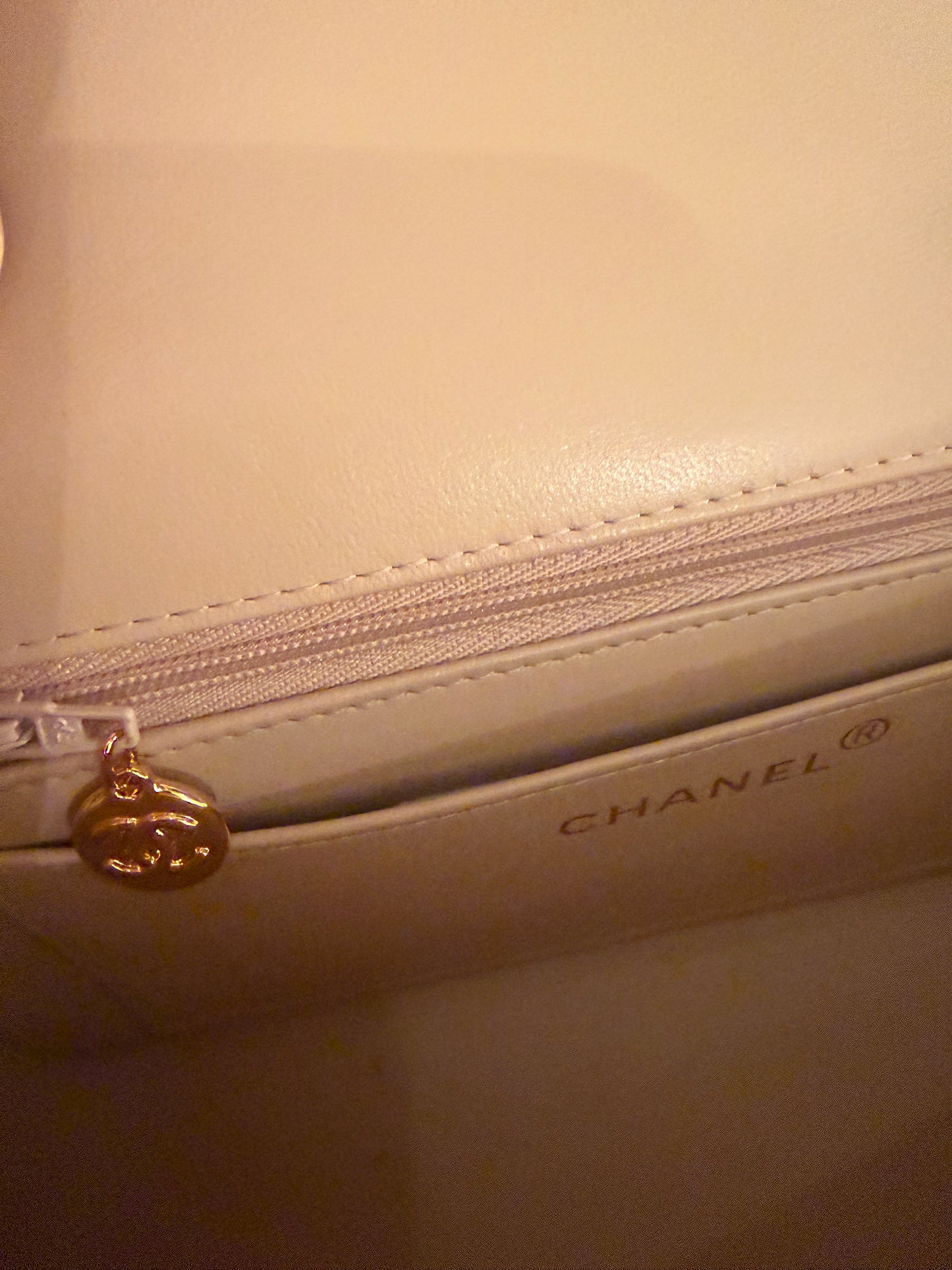 Torebka Chanel Diana small beż VINTAGE