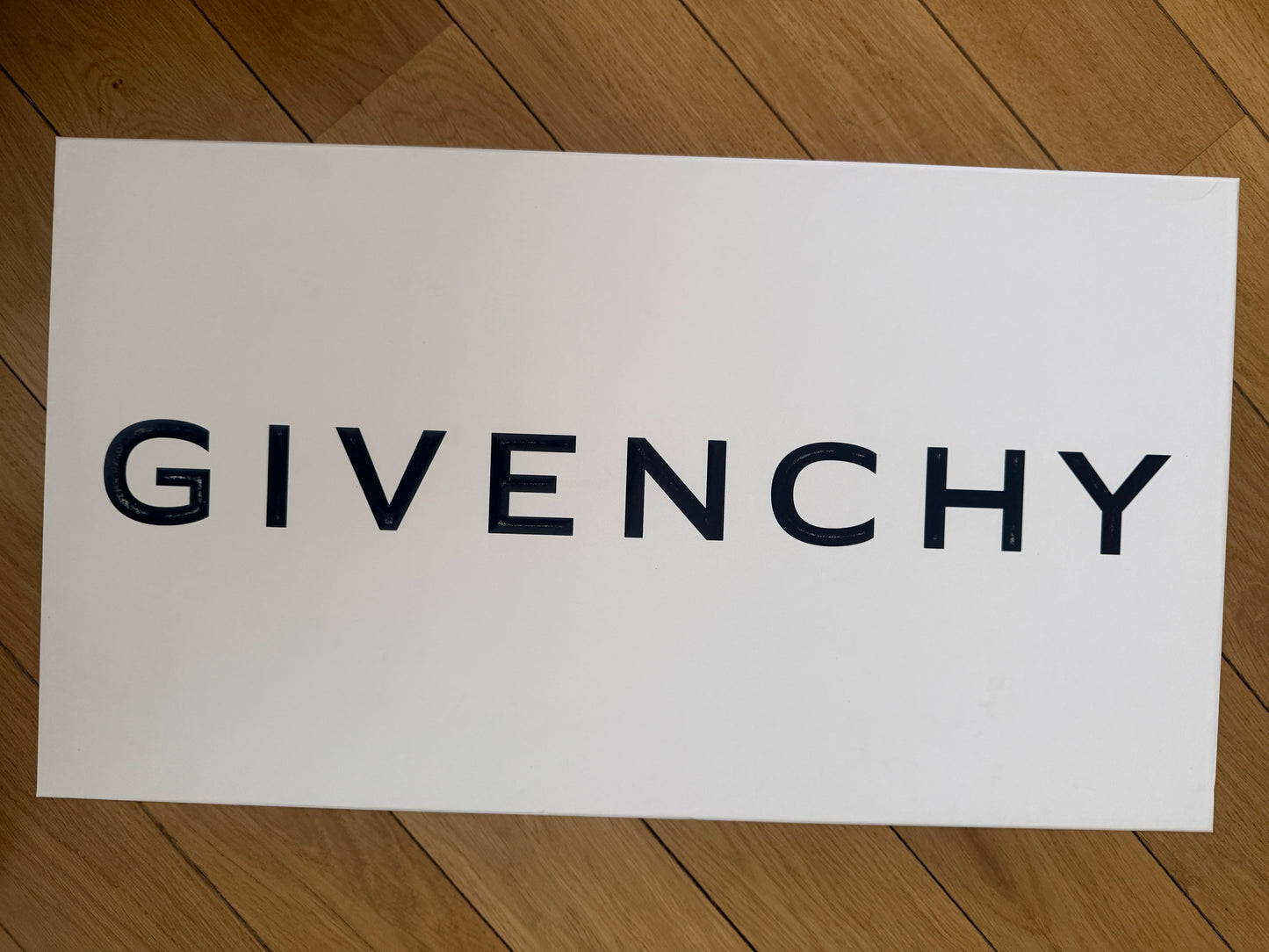 Kozaki Givenchy Shark Lock 38,5 NOWE 2025