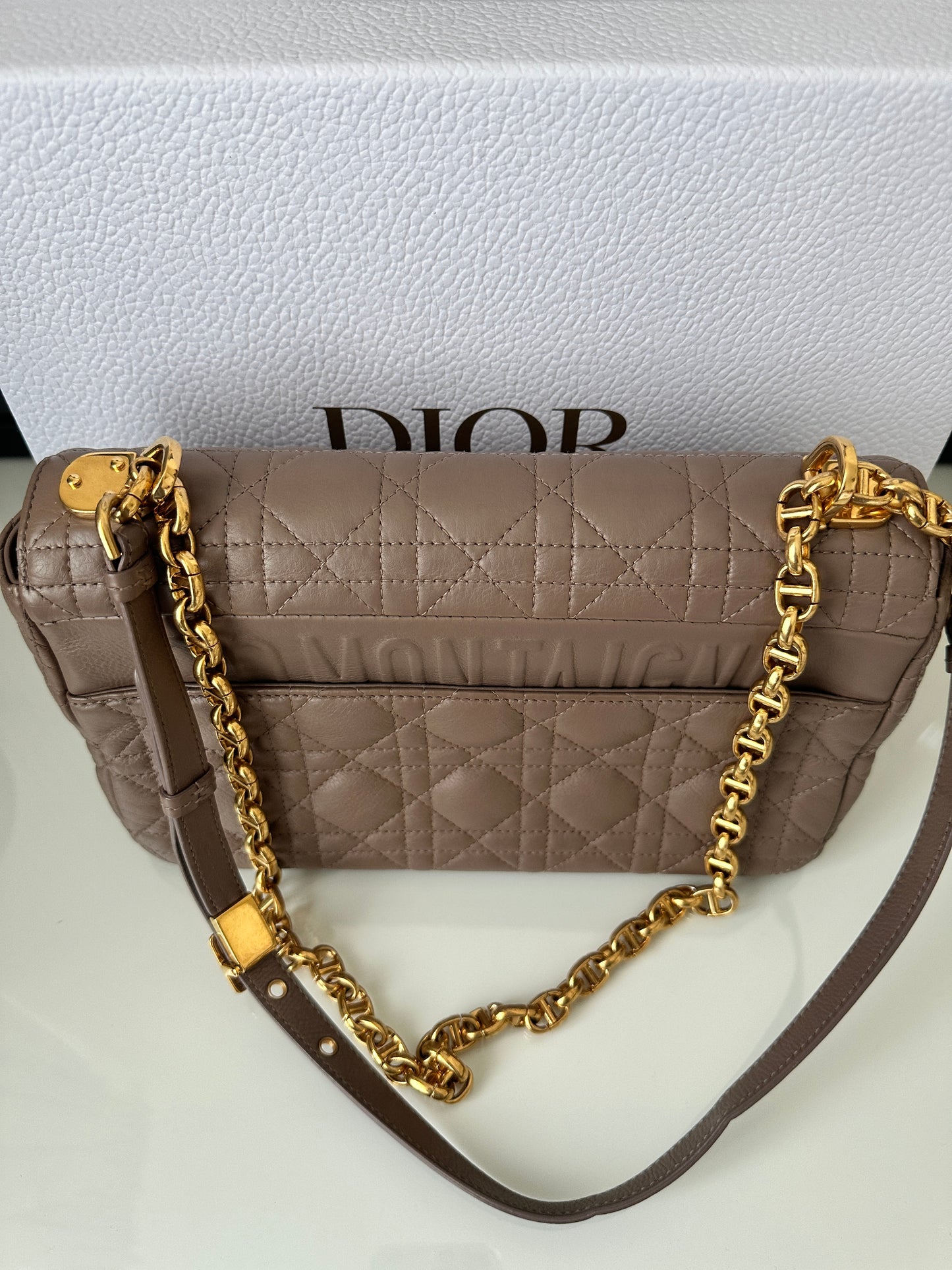 Torebka Dior Caro medium chłodny róż