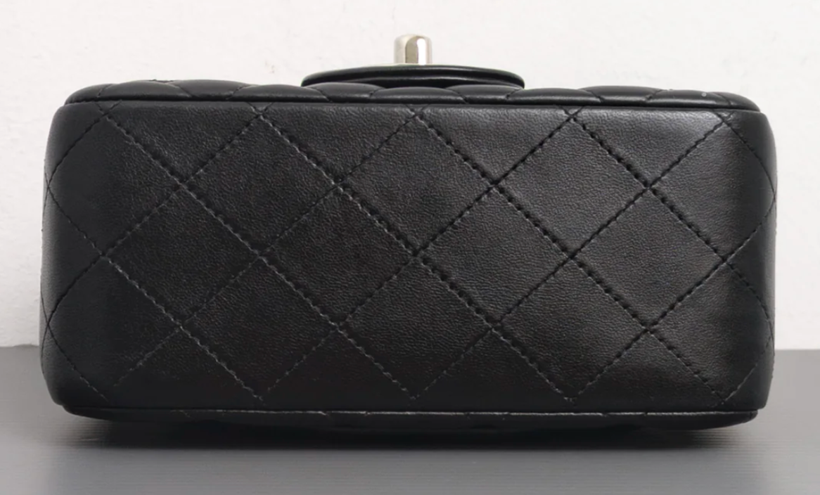 Torebka Chanel Mini Square black lamb/silver PERFECT