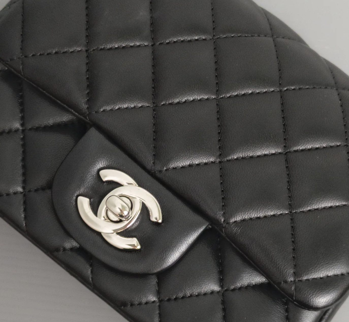 Torebka Chanel Mini Square black lamb/silver PERFECT