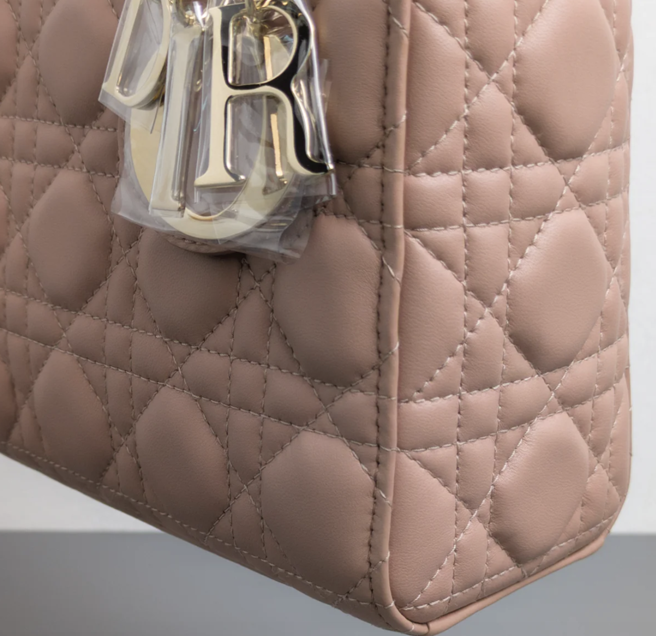 Torebka Lady Dior small blaush pink/light gold hdw NEW 2021