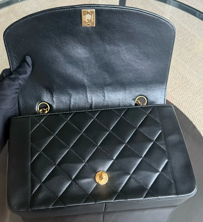 Torebka Chanel Diana medium stan idealny VINTAGE