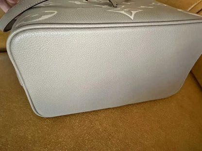 Torebka Louis Vuitton Neo Noe MM tourterelle/creme