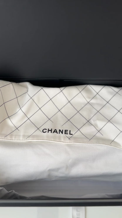 Torebka Chanel Classic double flap lambskin medium LIKE NEW