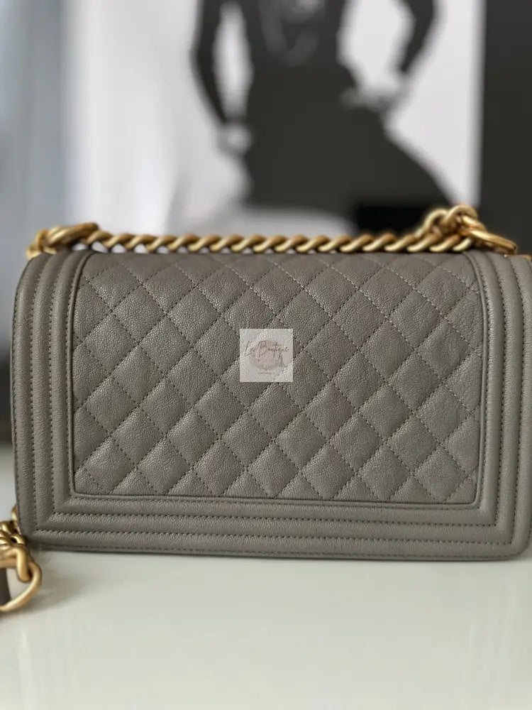 Torebka Chanel Boy Medium Seria 26