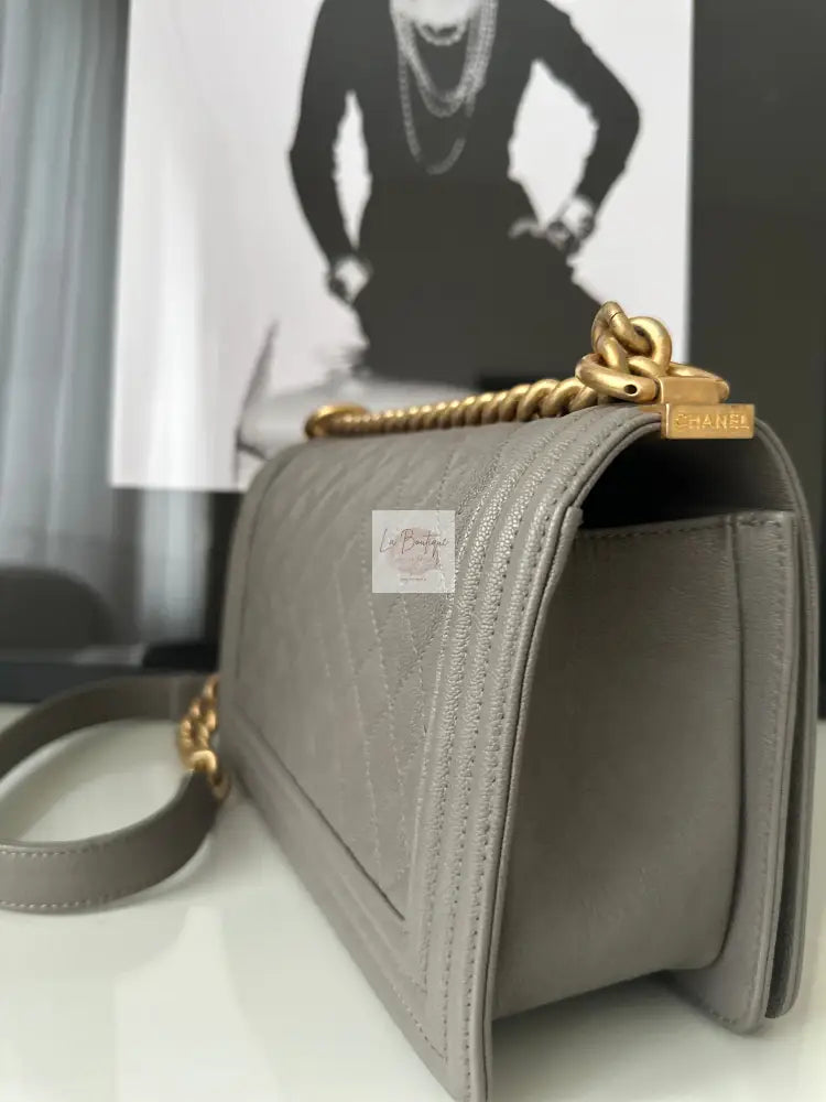 Torebka Chanel Boy Medium Seria 26