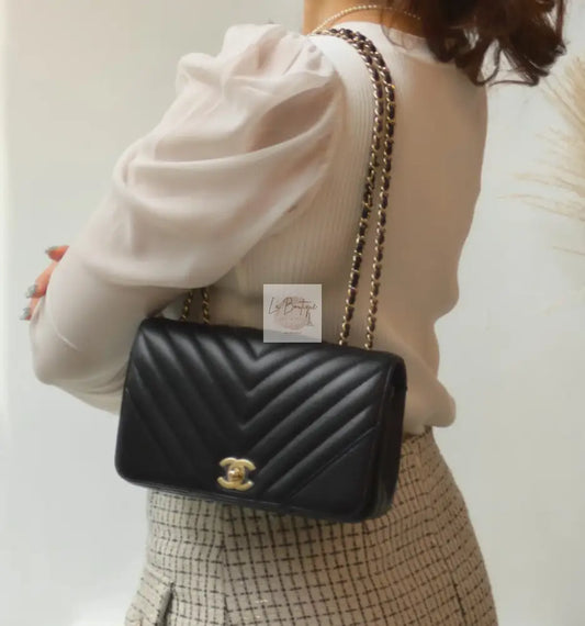 Torebka Chanel Chevron Mini | Black Lambskin Light Gold Hardware 2019 jak nowa