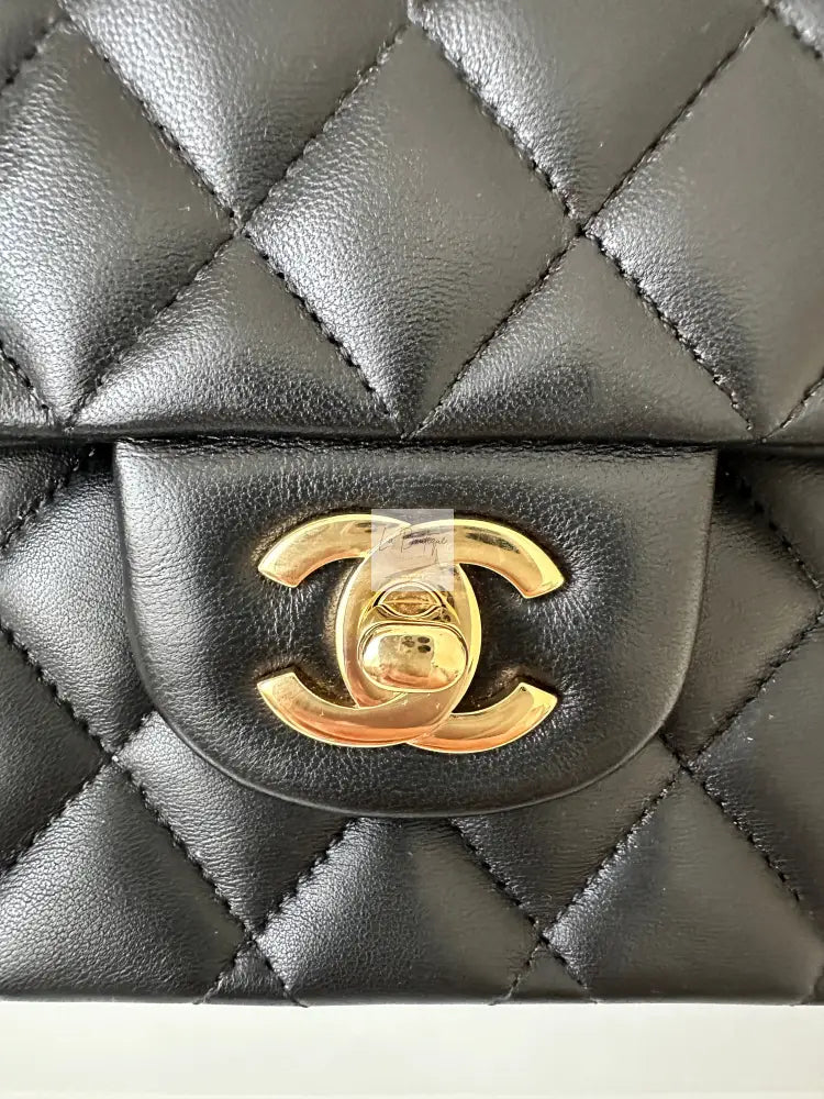 Torebka Chanel Classic Double Flap Lambskin Medium Seria 25
