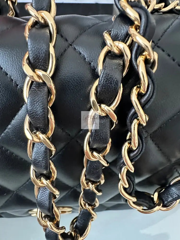 Torebka Chanel Classic Double Flap Lambskin Medium Seria 25