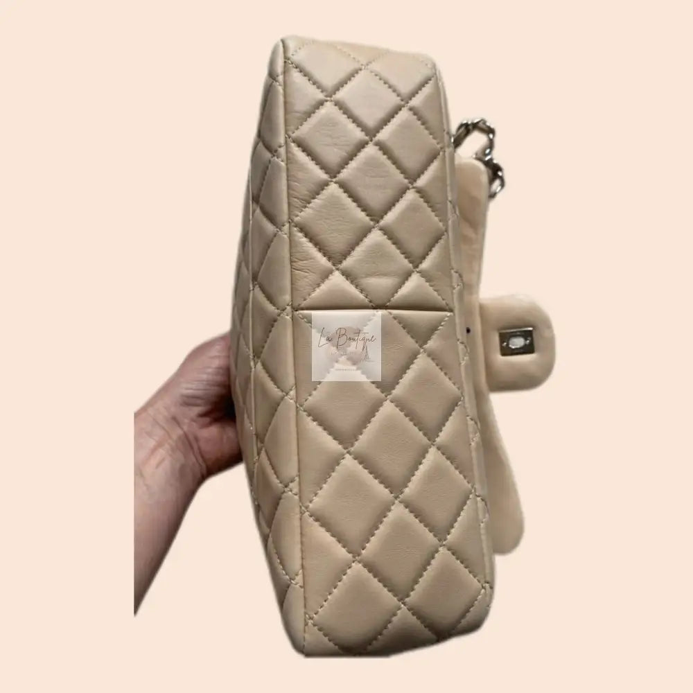 Torebka Chanel Classic Flap Lambskin Seria 12 Beige Jumbo