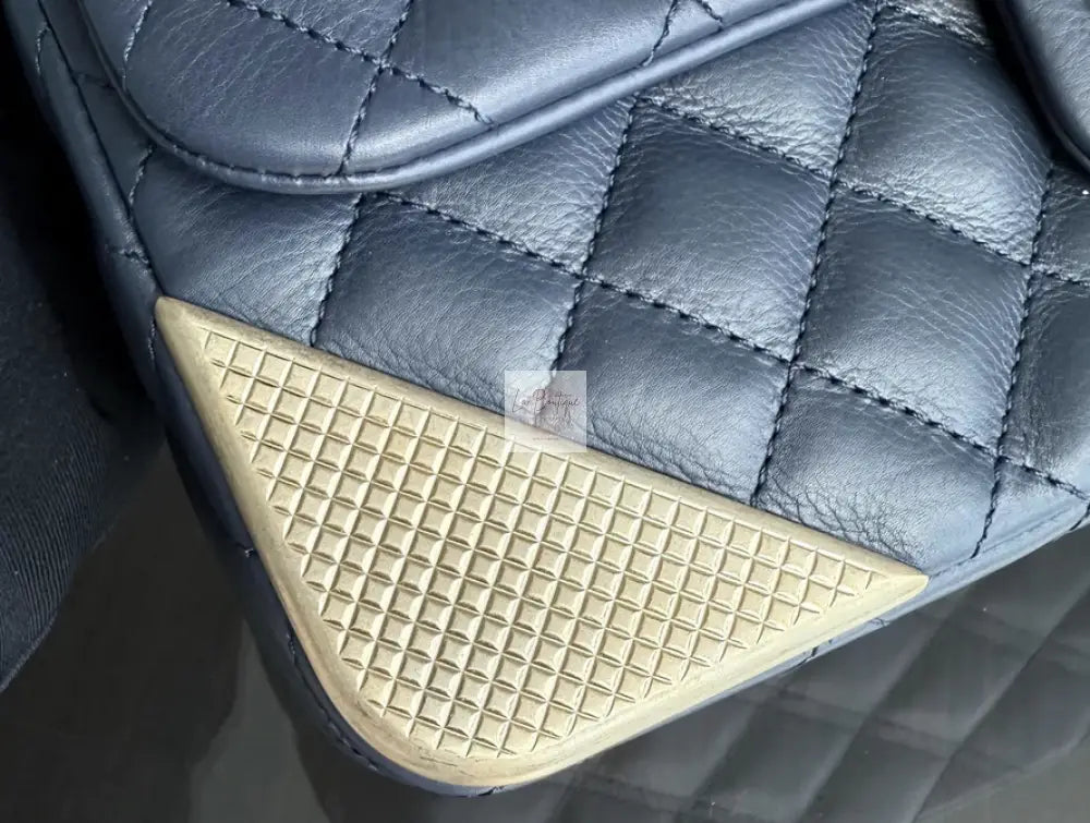 Torebka Chanel Classic flap Rock The Corner medium dark blue seria 24