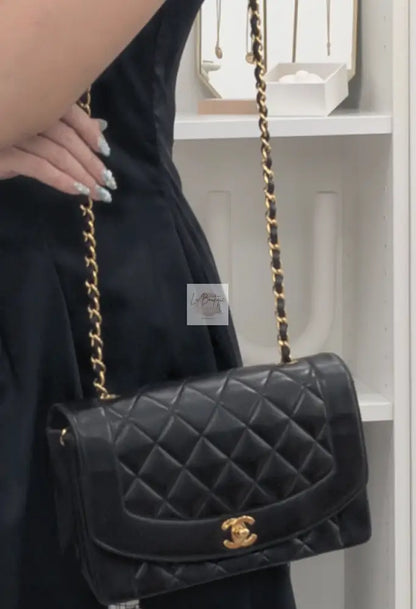Torebka Chanel Diana medium vintage 24k!