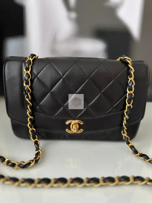 Torebka Chanel Diana Small Seria 3 Vintage