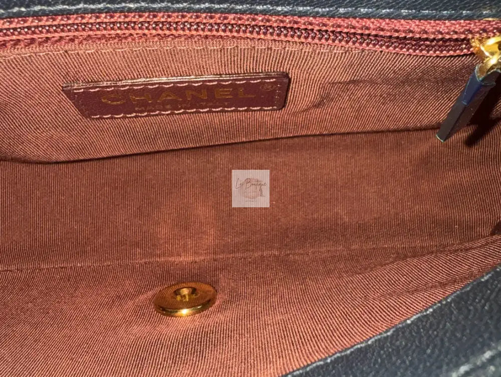 Torebka Chanel Mademoiselle small dark blue gold hdw seria 23