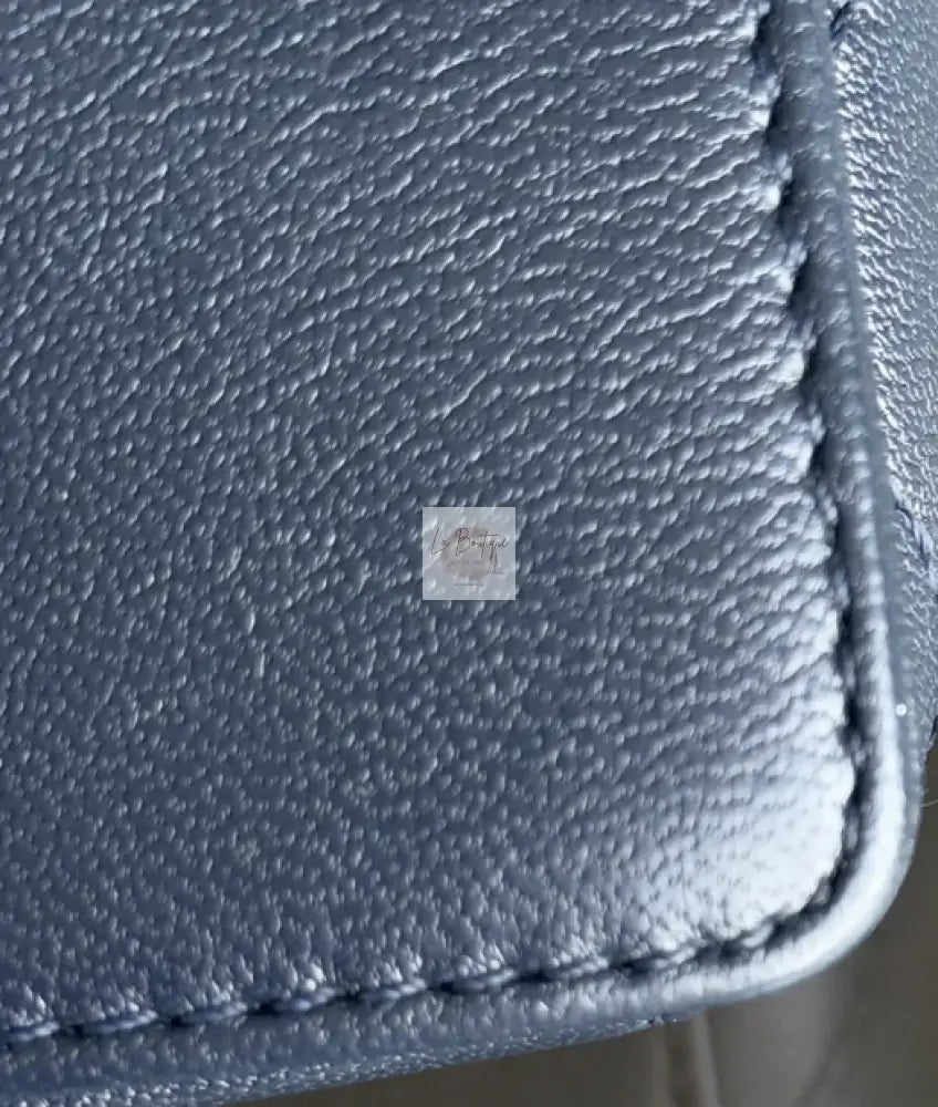 Torebka Chanel Mademoiselle small dark blue gold hdw seria 23