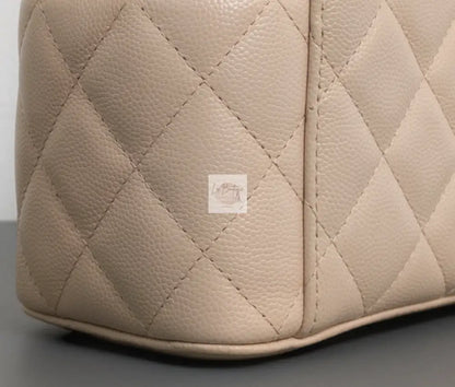 Torebka Chanel Vanity Bag with Chain Beige Caviar Light Gold Hardware 2021