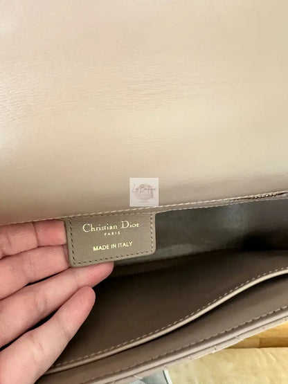 Torebka Dior Caro medium chłodny róż