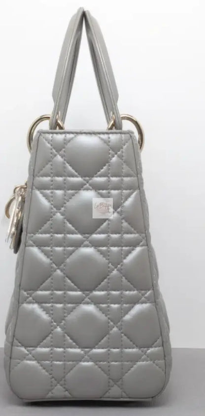 Torebka Lady Dior medium opal grey/light gold NOWA